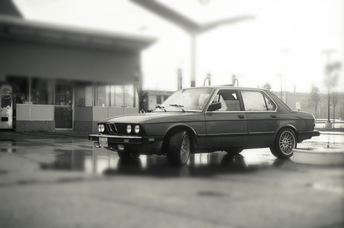 Gas Station BMW